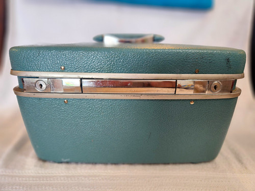 Royal traveller 1960s true - 1960s,