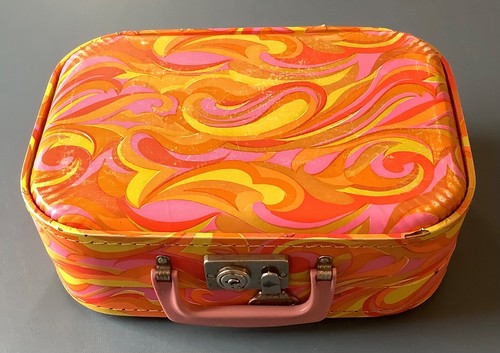 Vintage case vanity - vanity, storage