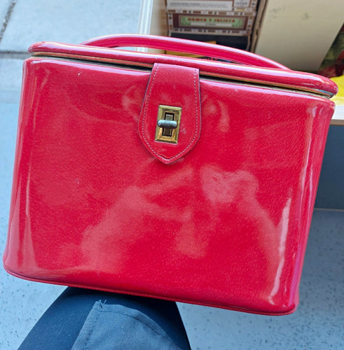 Red hard sided - hard-sided, vanity